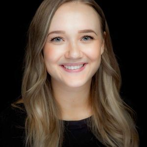 Meet your Posher, Jillian